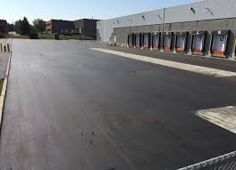 Best Asphalt Driveway Installation  in North Bellmore, NY